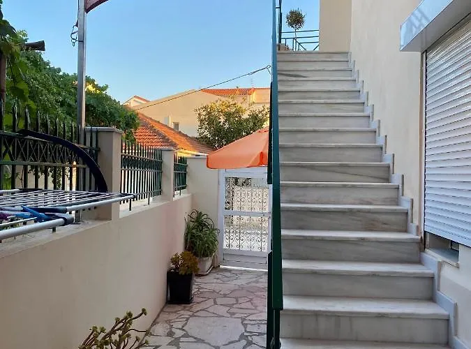 Gallery * Ληξούρι